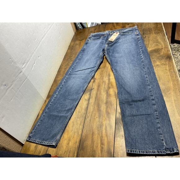 Levis 505 Jeans Men's Size 36x32 Straight Leg Regular Fit Stretch Blue Denim NWT - Picture 1 of 15